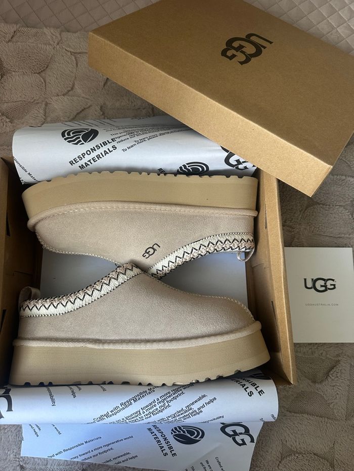 UGG Tazz beige - photo numéro 7