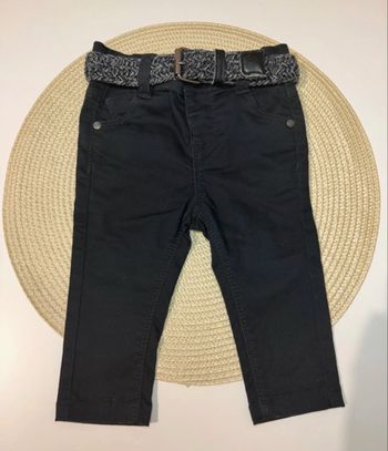 Jean de la marque, tape-à-l'oeil taille neuf mois