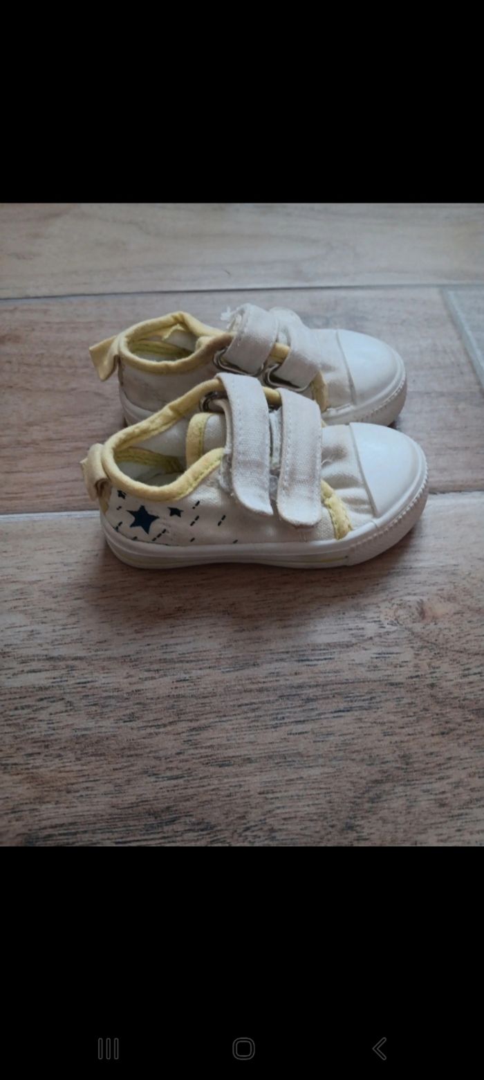Lot chaussures pointure 18 - photo numéro 9