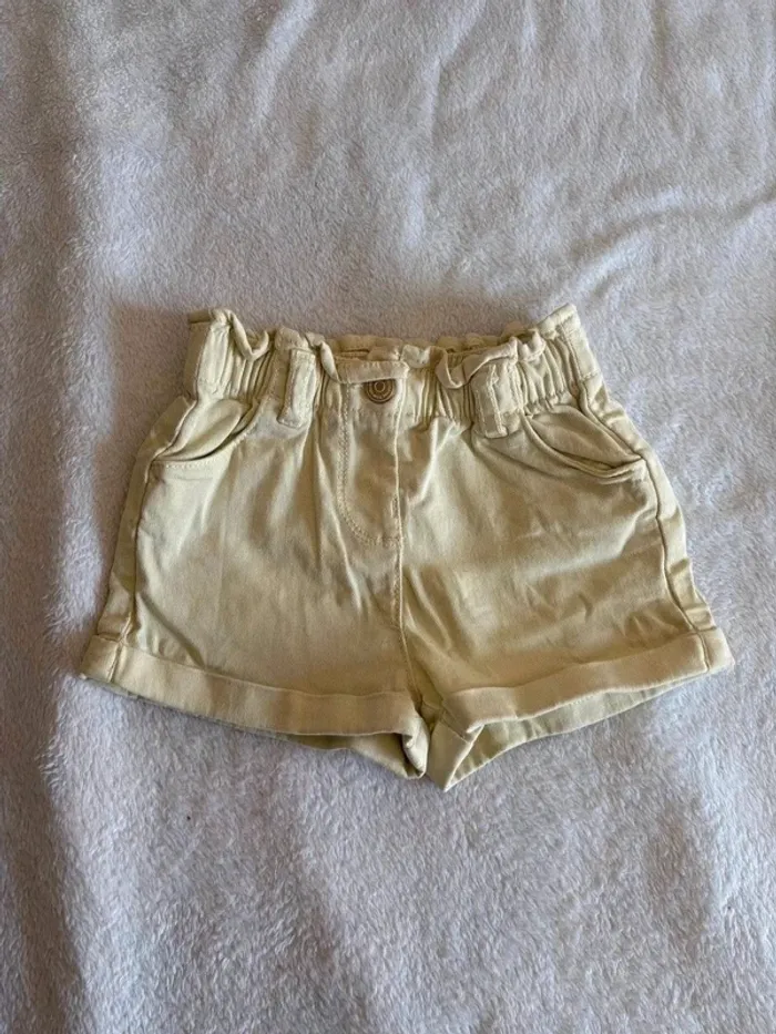 Short jaune pâle mixte bébé – Tape à l’Œil – 18 mois (80 cm) - photo numéro 2
