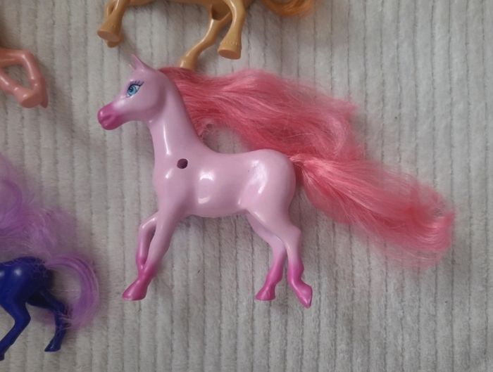 Lot poney Barbie - photo numéro 2