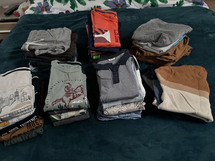 Lot de vêtements garçon