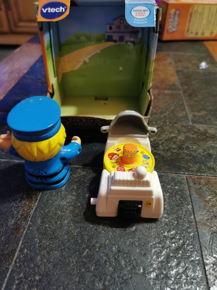 Tut tut copains Olivier, le policier et sa moto - photo numéro 4