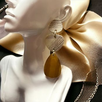 Boucles d’oreilles neuves Zara