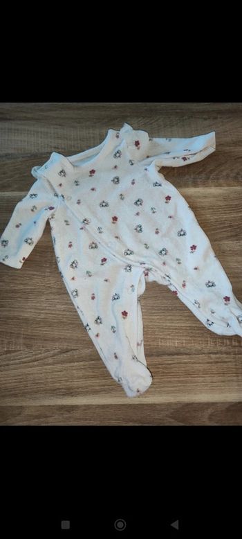 Lot de 14 pyjamas 1 mois