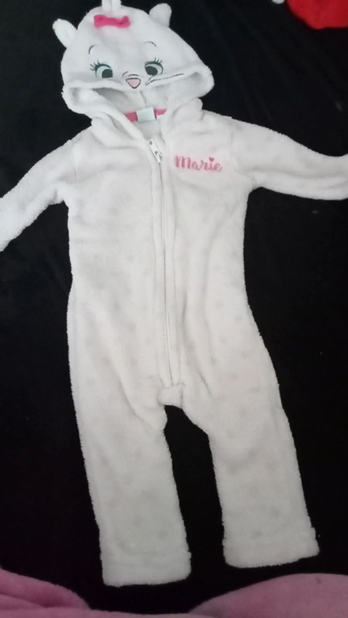 Sur-pyjama Marie