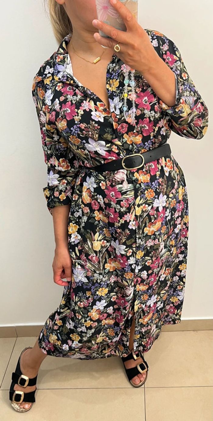 Robe chemise à fleurs - photo numéro 2