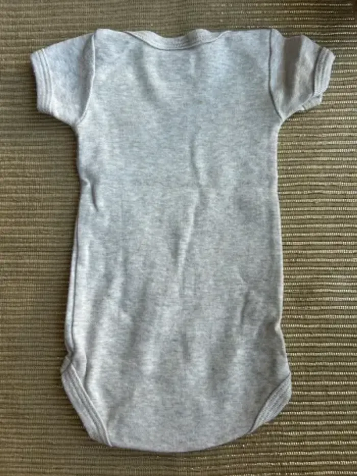 Body taille 1 mois - photo numéro 5
