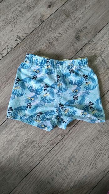 Short de bain 24 mois Mickey Disney baby.