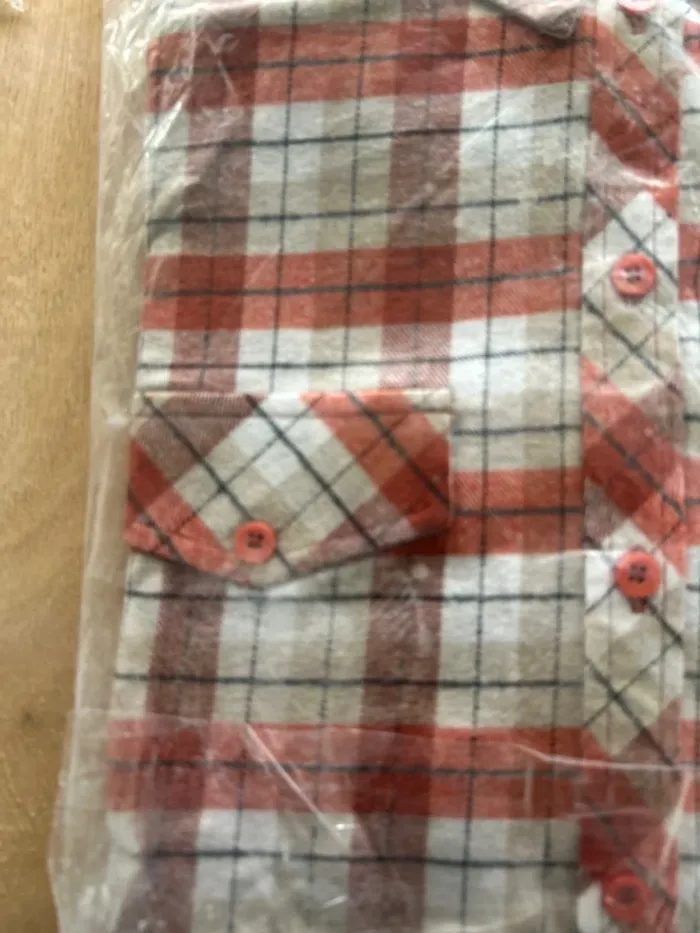 Chemise à carreaux - photo numéro 4