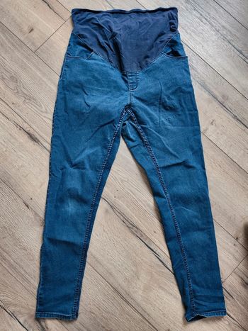 Pantalon de grossesse