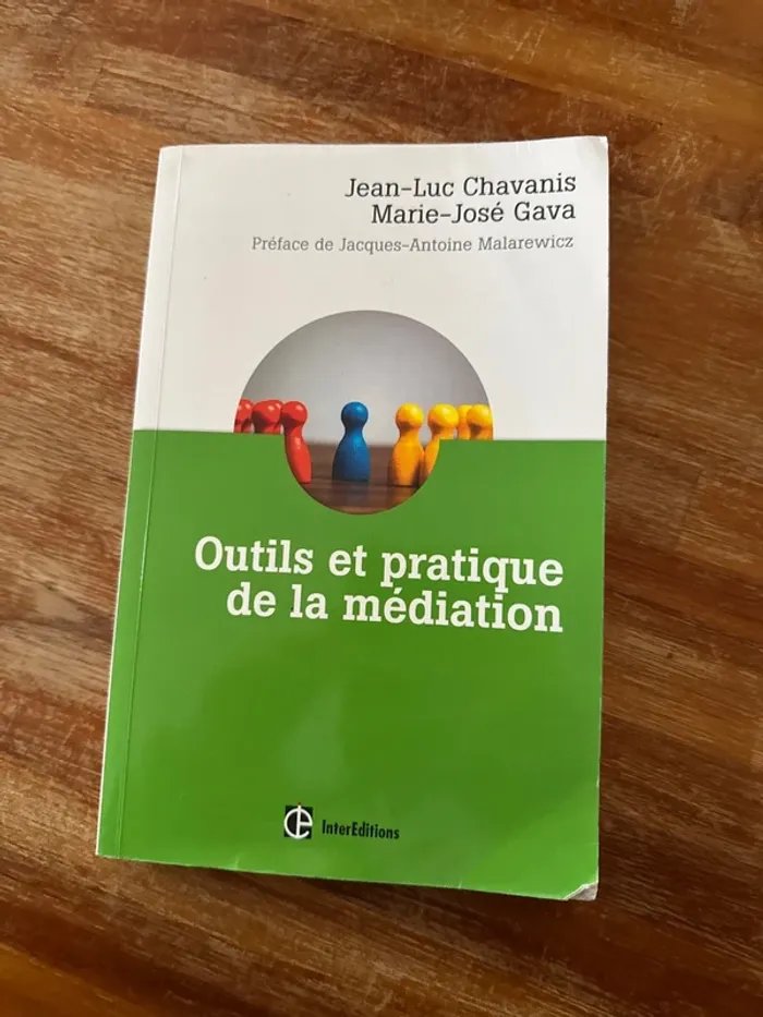 Livre outils et pratique de la médiation