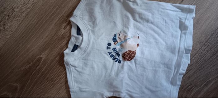 Tee shirt
