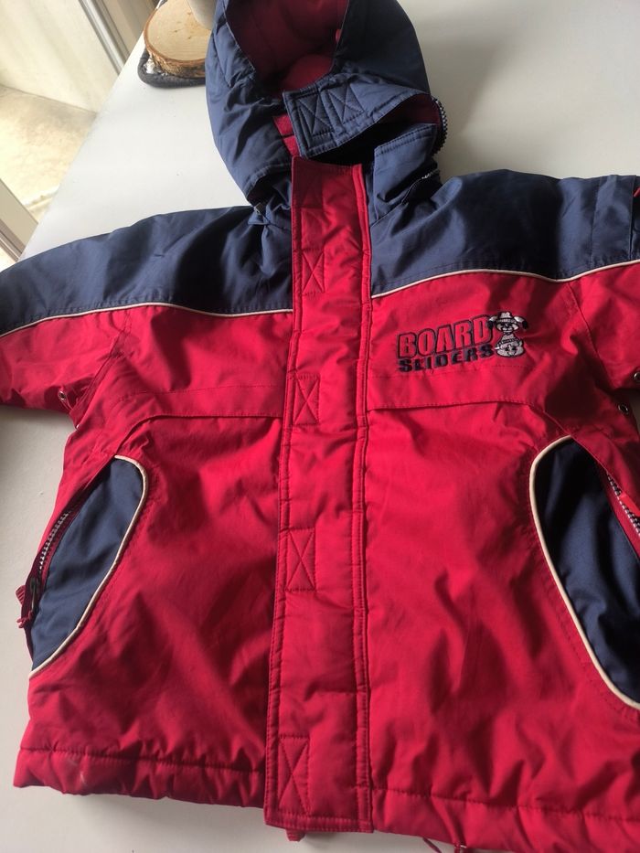 Manteau rouge