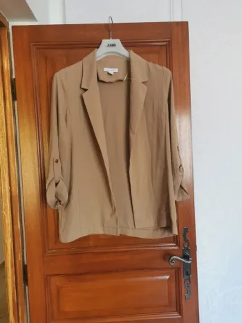 Gilet léger Primark taille 40 beige