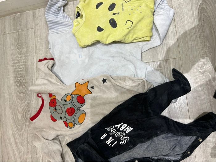 Lot pyjama 6 mois