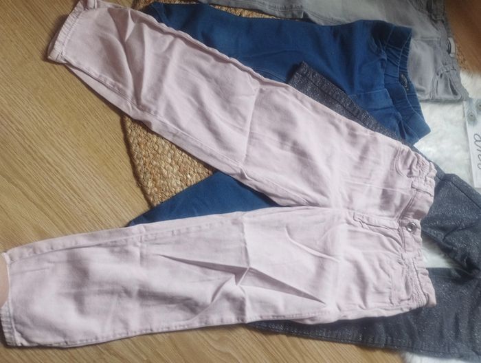 Lot pantalons 8ans - photo numéro 2