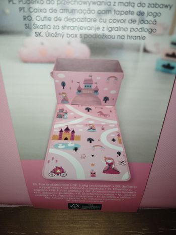 Coffre de rangement château de princesses 