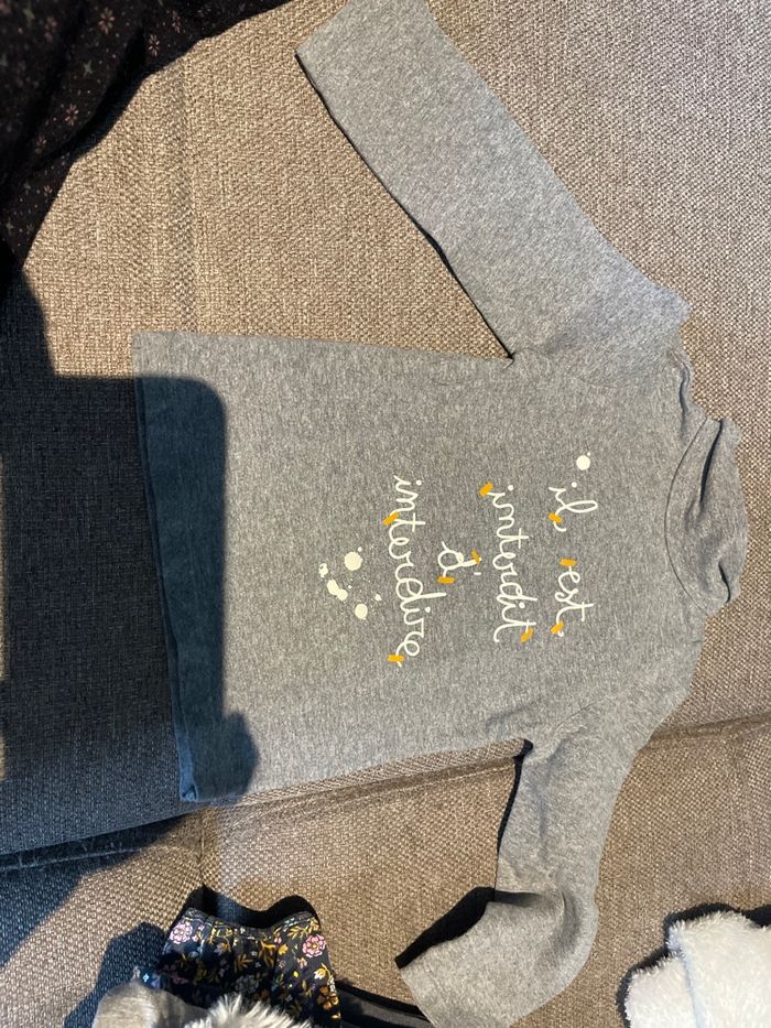 Tee shirt