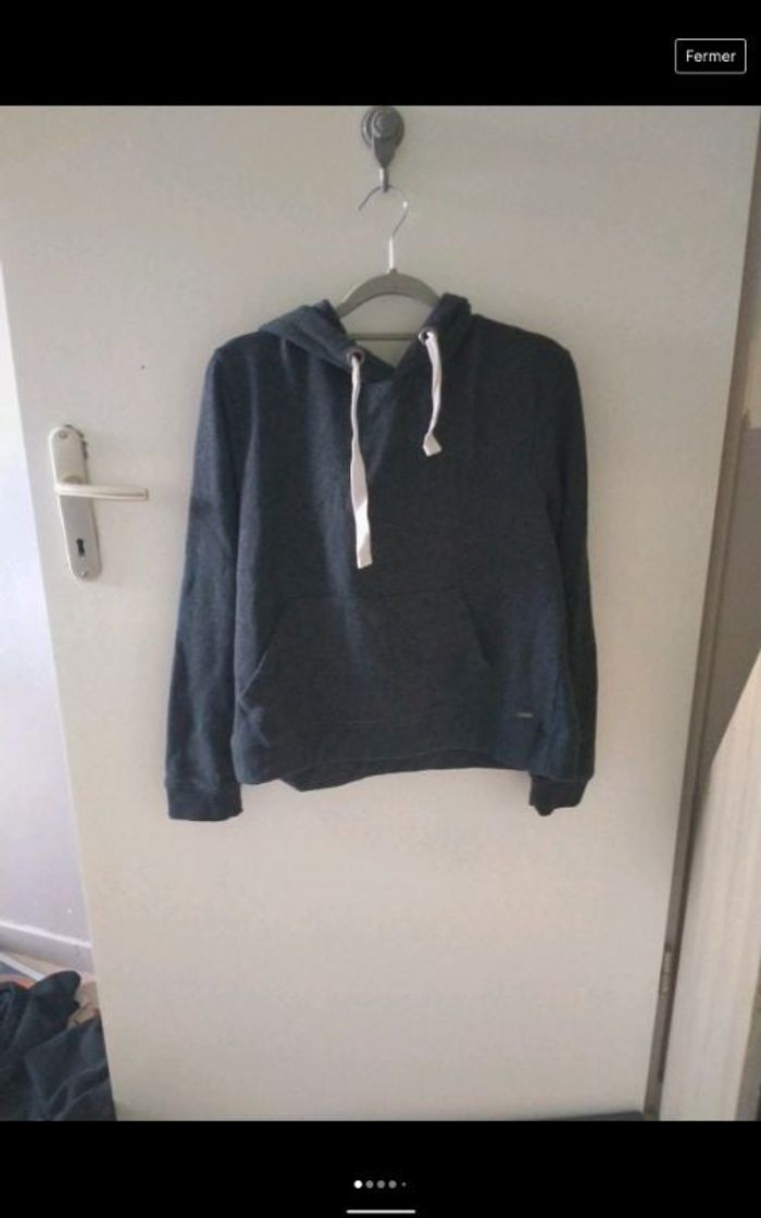 Pull a capuche