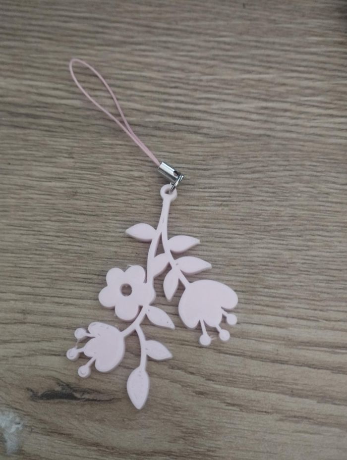 Bijoux de téléphone fleur