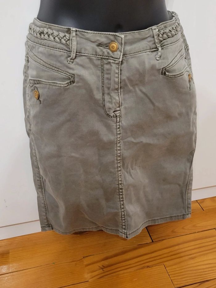 Jupe en jeans grise taille 36 en 98% Coton marque Bonobo Jeans tressée - photo numéro 3