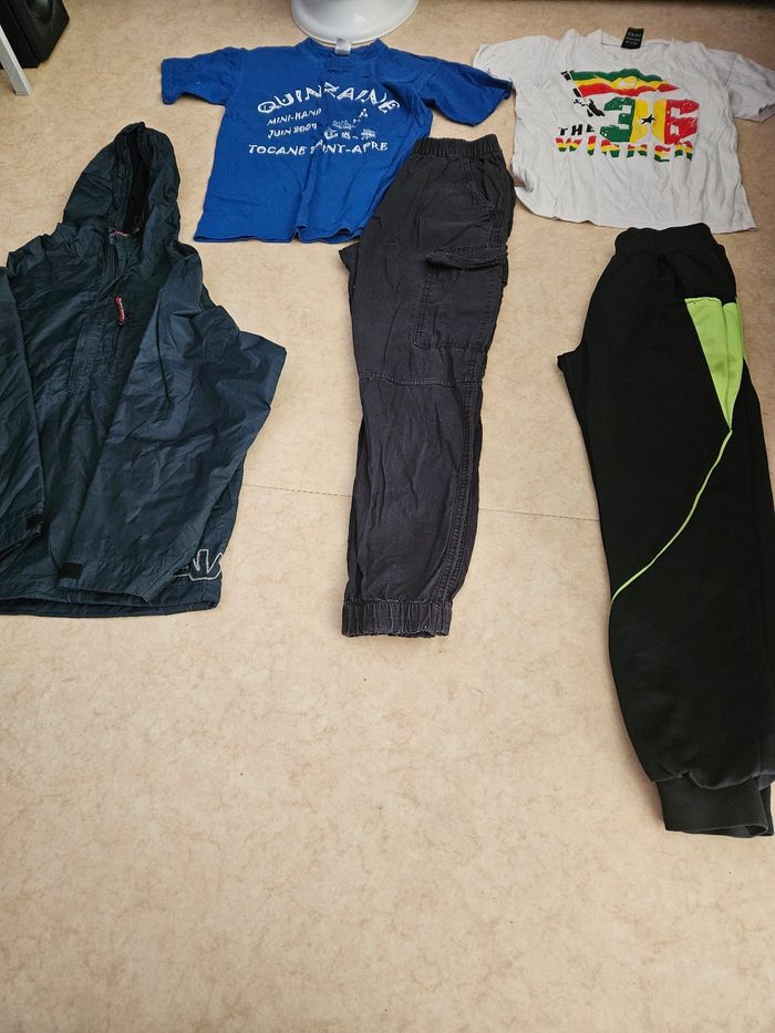 Lot vêtements 12 ans - photo numéro 4