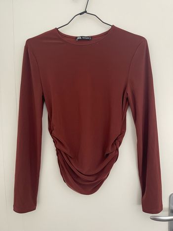 Haut Zara