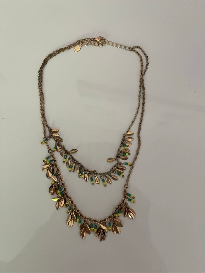 Collier doré - photo numéro 2