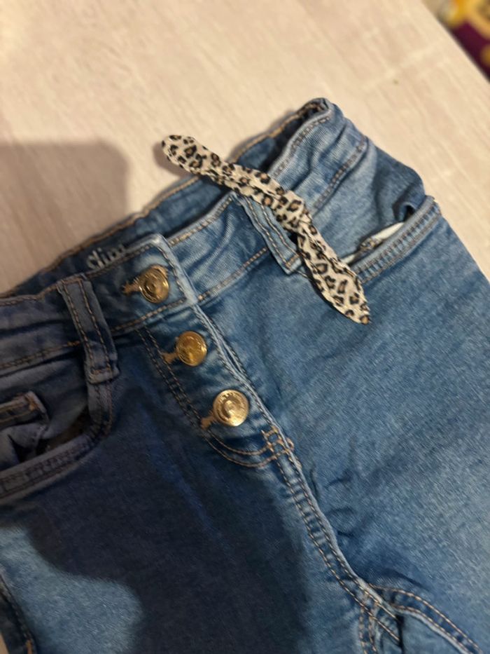 Jean tape à l’œil - photo numéro 2