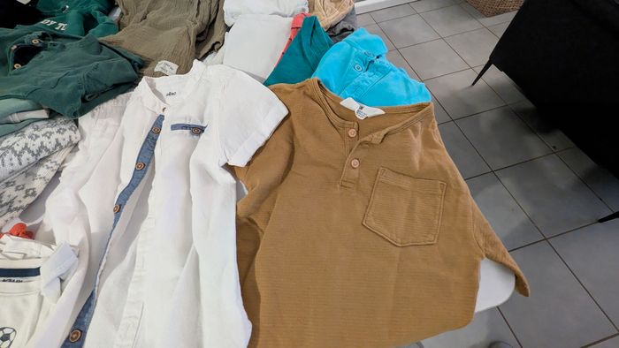 Lot de vêtements garçons 4 ans - photo numéro 5