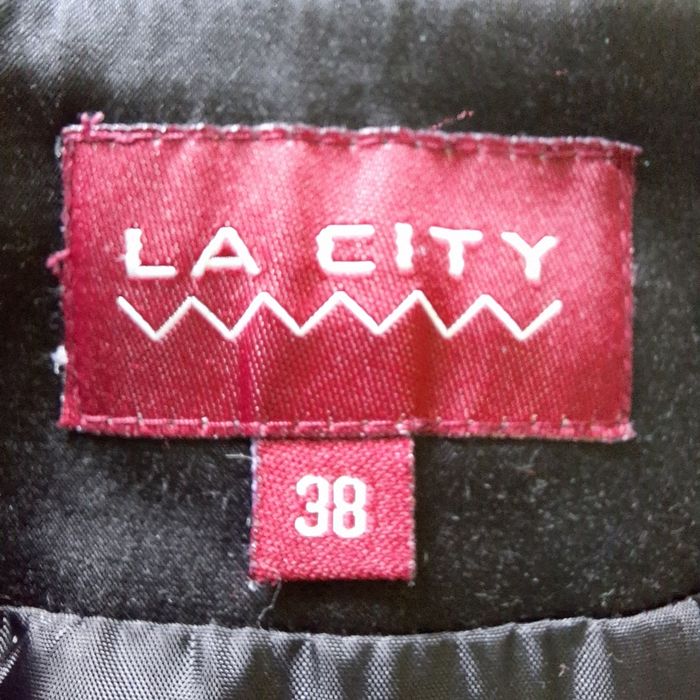 Jupe noir la city taille 38 - photo numéro 3