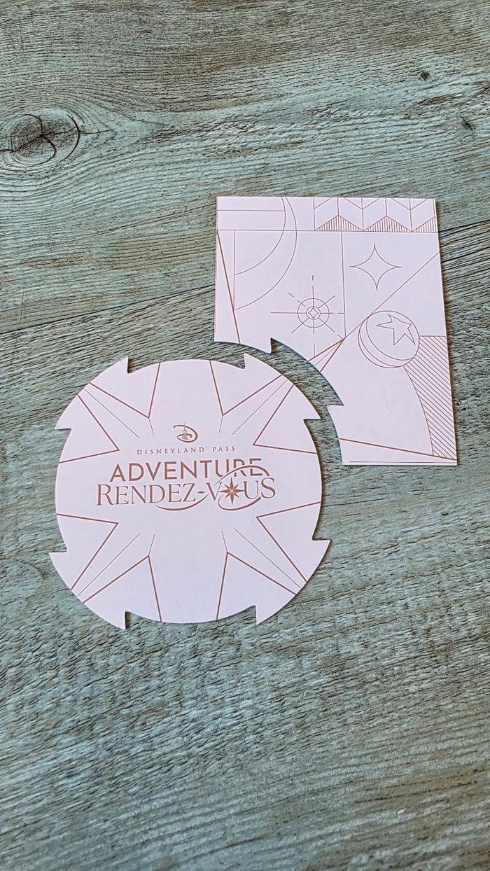 Puzzle disney adventure world 29 mars disneyland paris - photo numéro 2