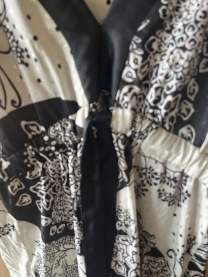 Très joli robe naf naf - photo numéro 2