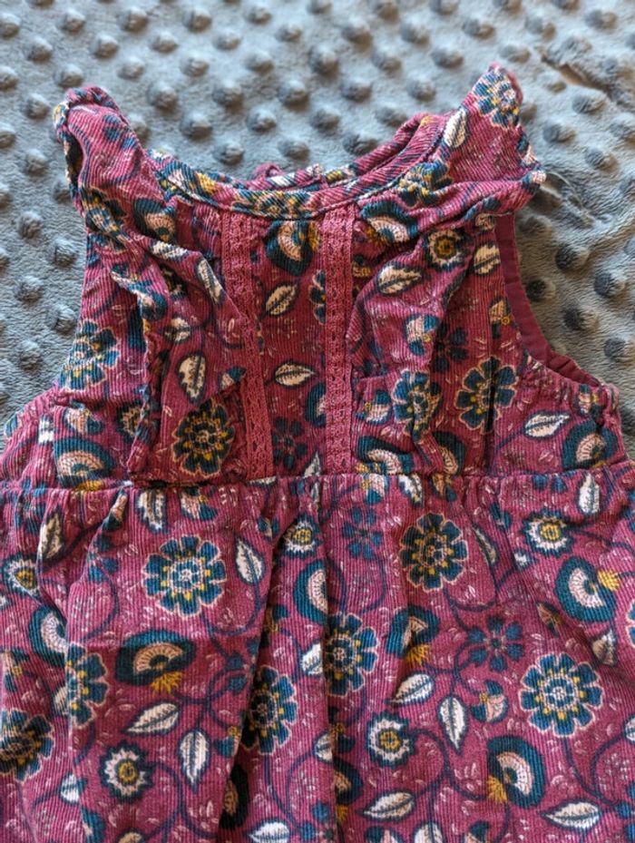 combinaison bébé sergent major - velours côtelé fleuri - taille 3 mois - très bon état - photo numéro 2