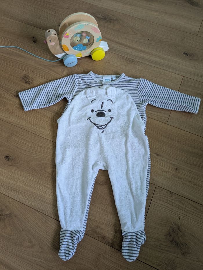 Pyjamas 6 mois - photo numéro 4