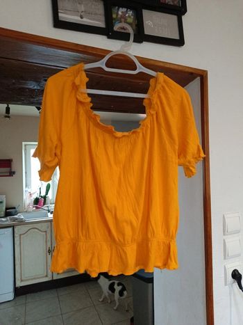 Haut épaules nues T 42/44