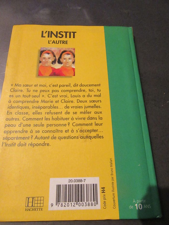 Livre "L'instit" L'autre Bibliothèque verte - photo numéro 2