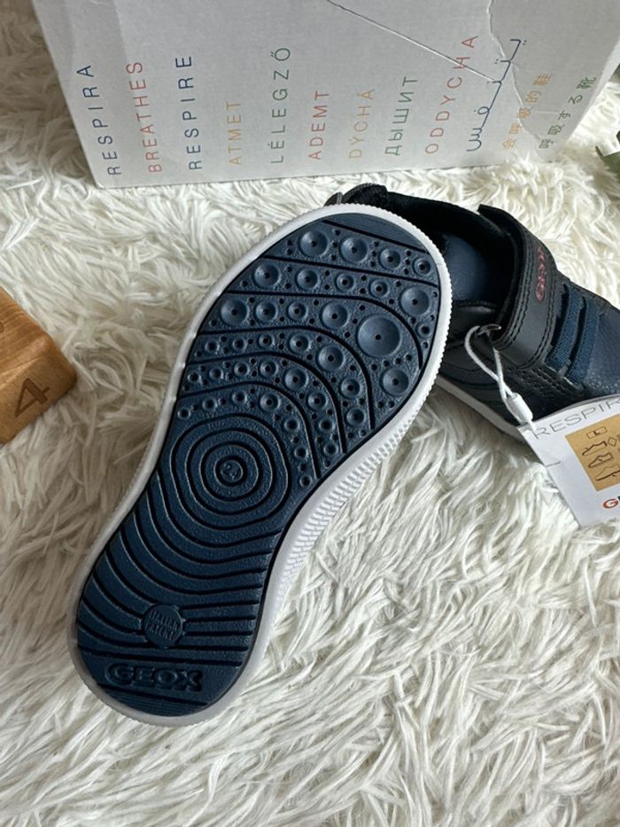 Paire de chaussures geox Azarch boy taille 24 - photo numéro 5