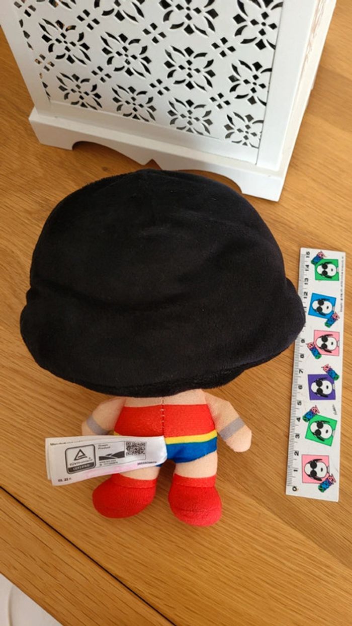 Peluche Wonder Woman officielle - photo numéro 4