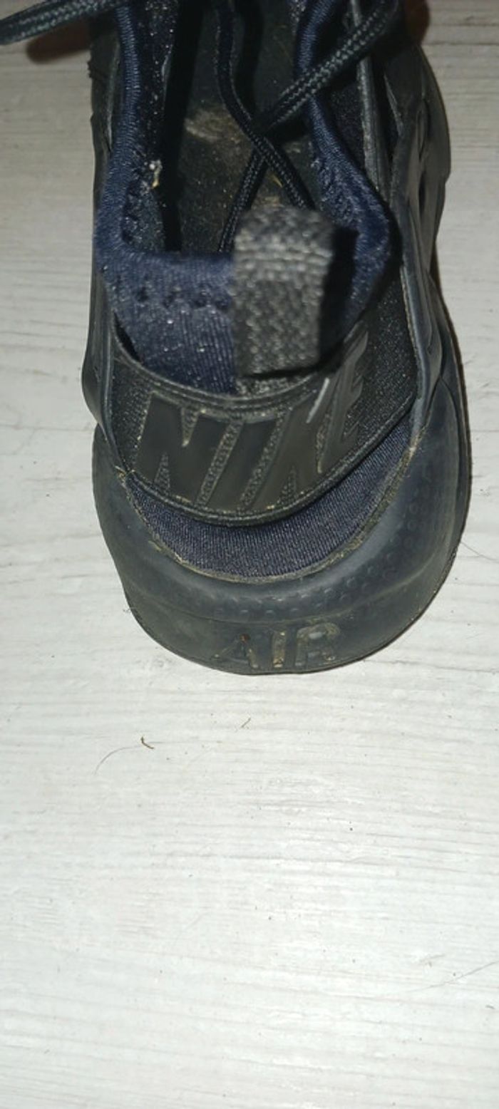 Nike Air Huarache taille 36 - photo numéro 4