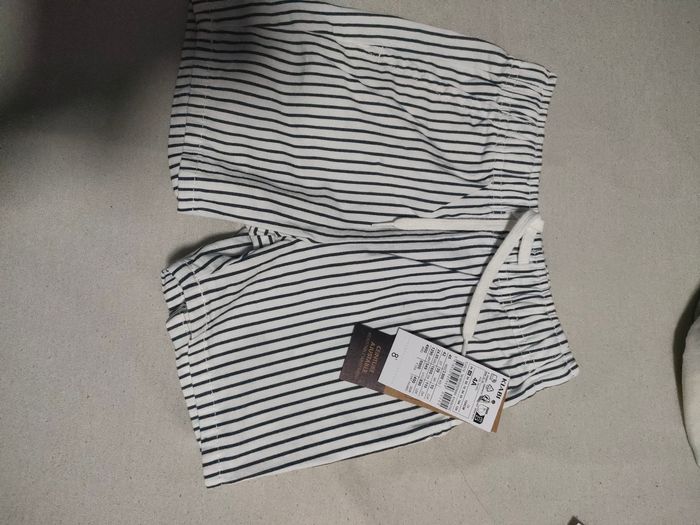 Lot vêtements neuf garçon - photo numéro 7