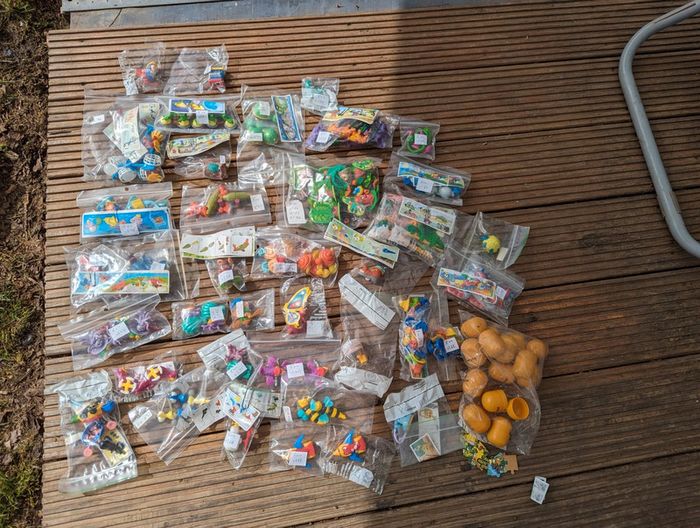 Lot de Kinder Surprise année 2000