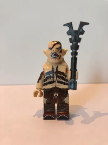 Figurine type lego Bolg. le seigneur des anneaux/Hobbit