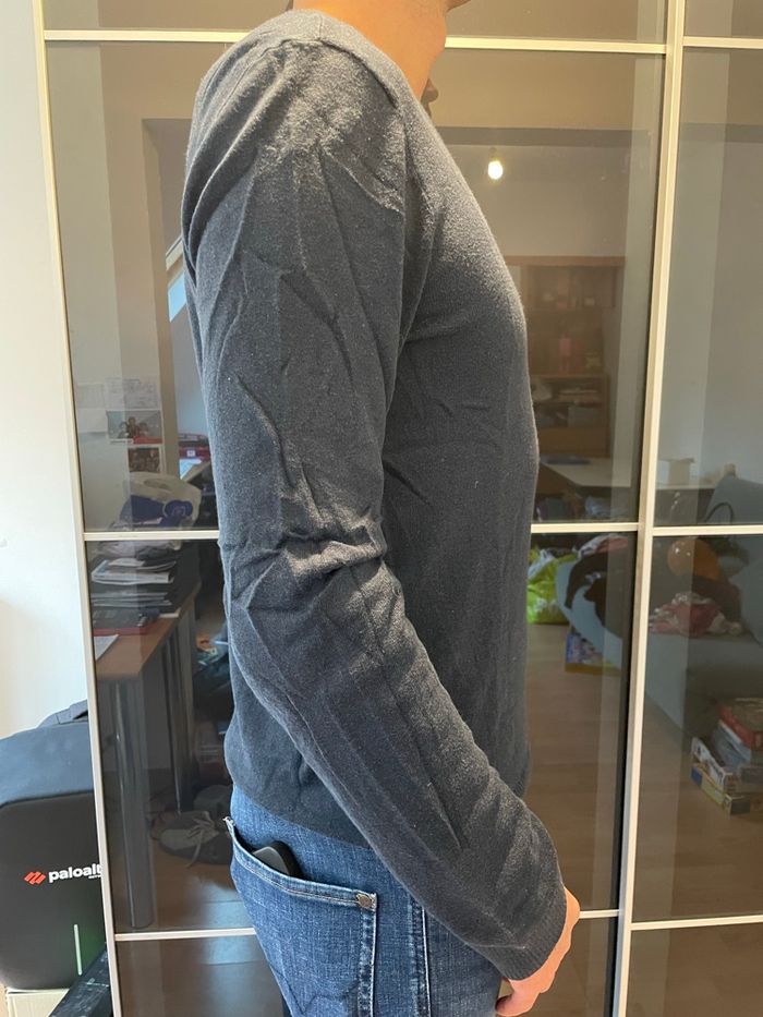 Pull bleu marine Hollister - photo numéro 4