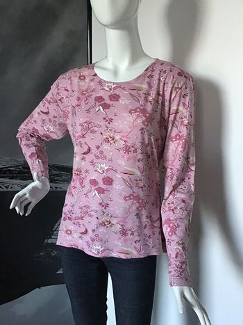 Haut fleuri en viscose D’axonométrie