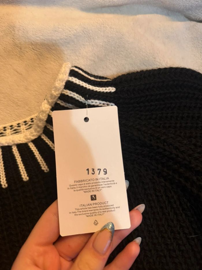 Pull noir&blanc - photo numéro 5