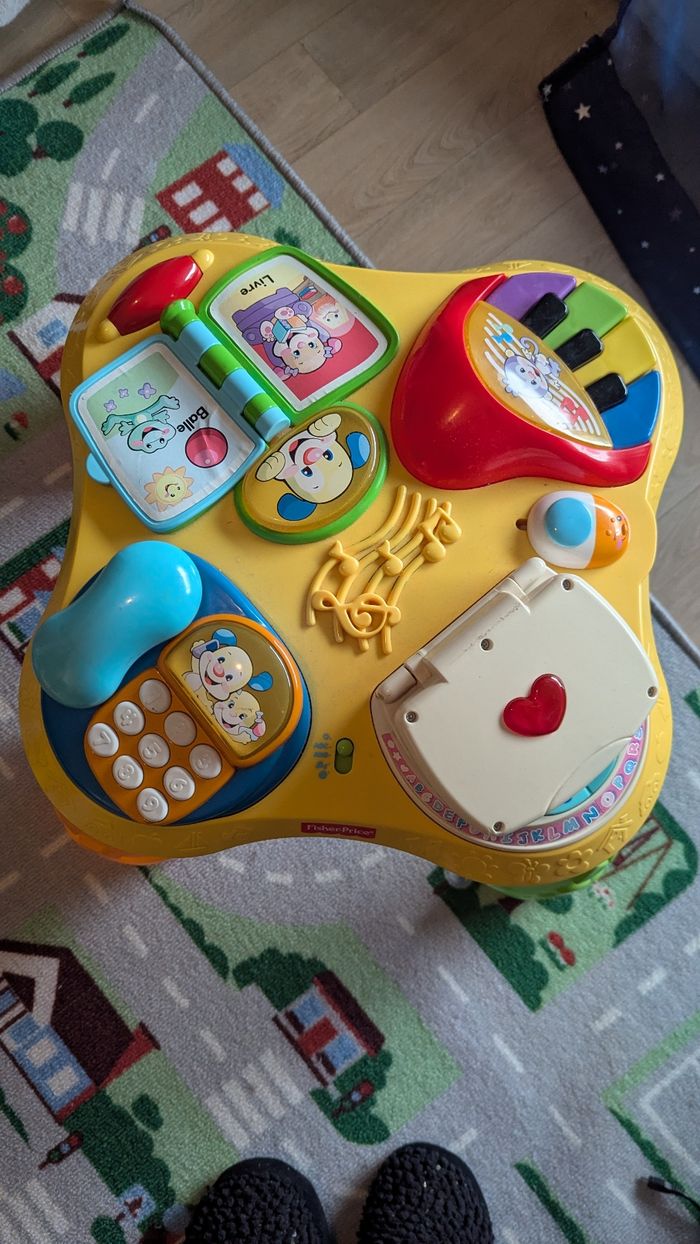 Table d'activités - photo numéro 2