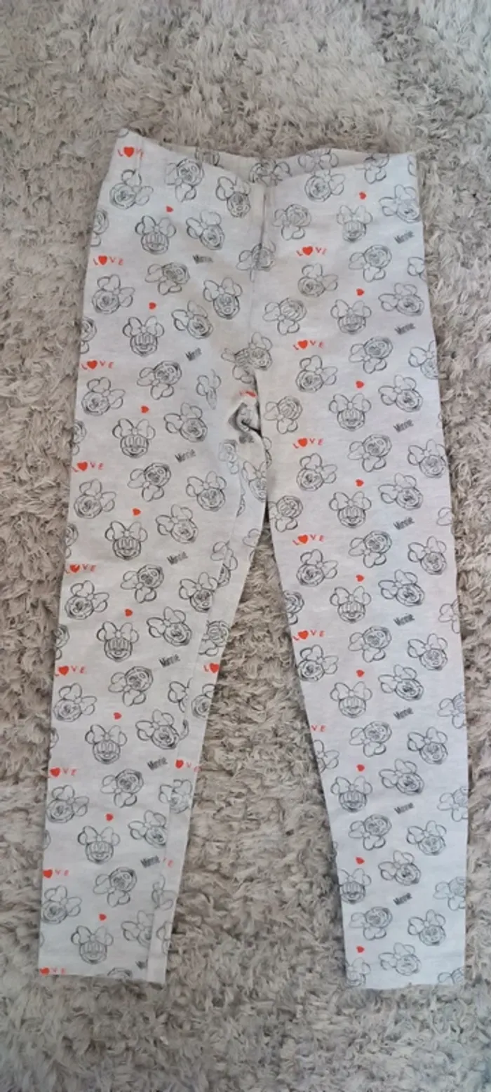 Lot 2 legging (+1 offert) 5 ans - photo numéro 2