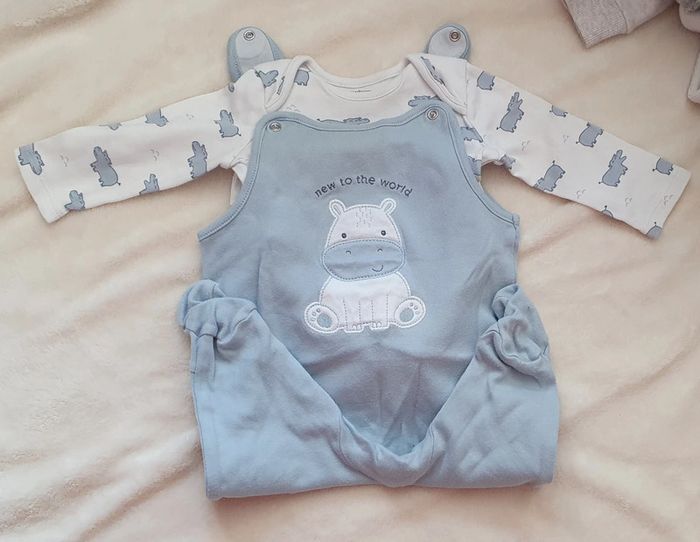 Pyjama et bodie mi saison